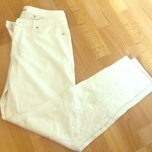 Elie Tahari White straight leg denim jeans w beads